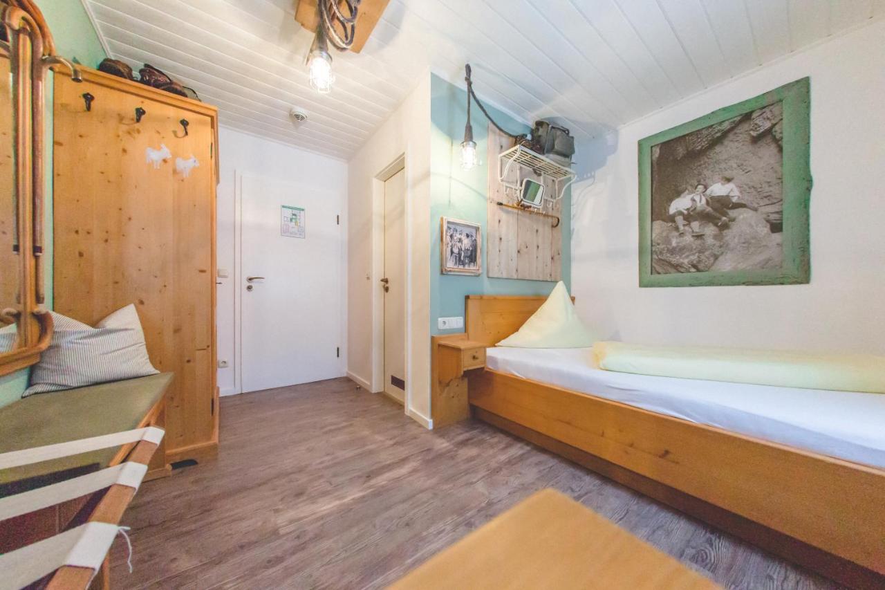 Berggasthof Hotel Duftbraeu I Ruhige Alleinlage I Mitten Im Gruenen Samerberg Luaran gambar