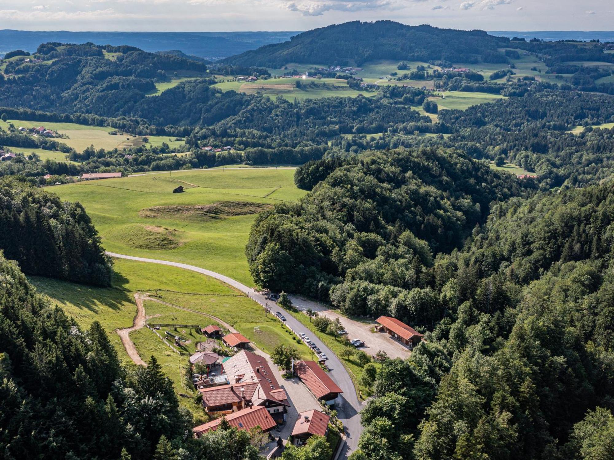 Berggasthof Hotel Duftbraeu I Ruhige Alleinlage I Mitten Im Gruenen Samerberg Luaran gambar