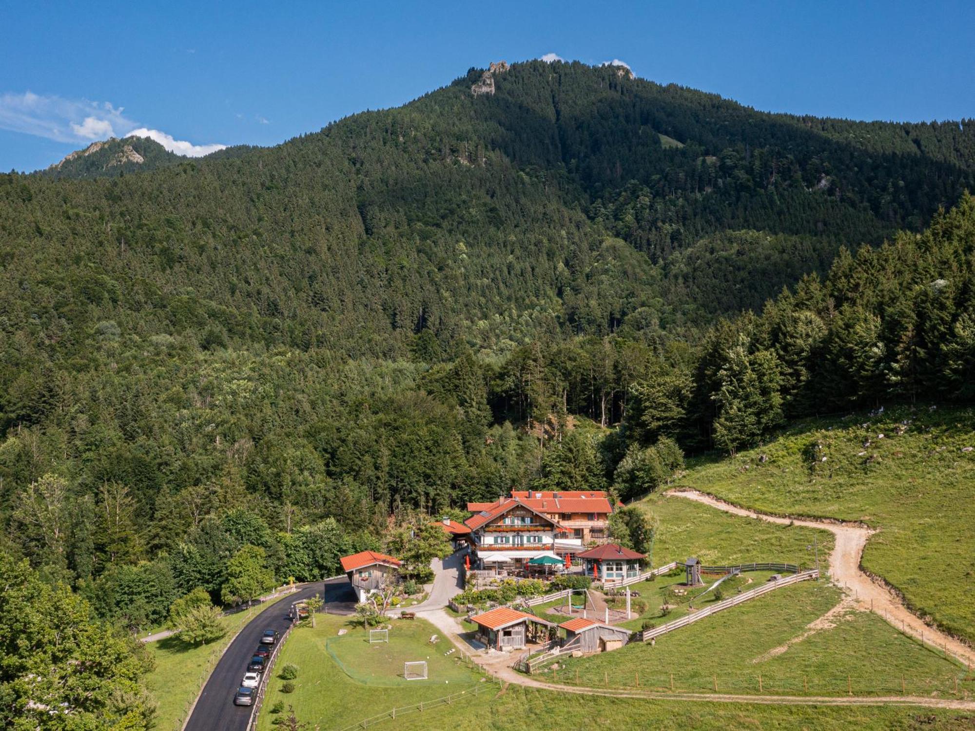 Berggasthof Hotel Duftbraeu I Ruhige Alleinlage I Mitten Im Gruenen Samerberg Luaran gambar